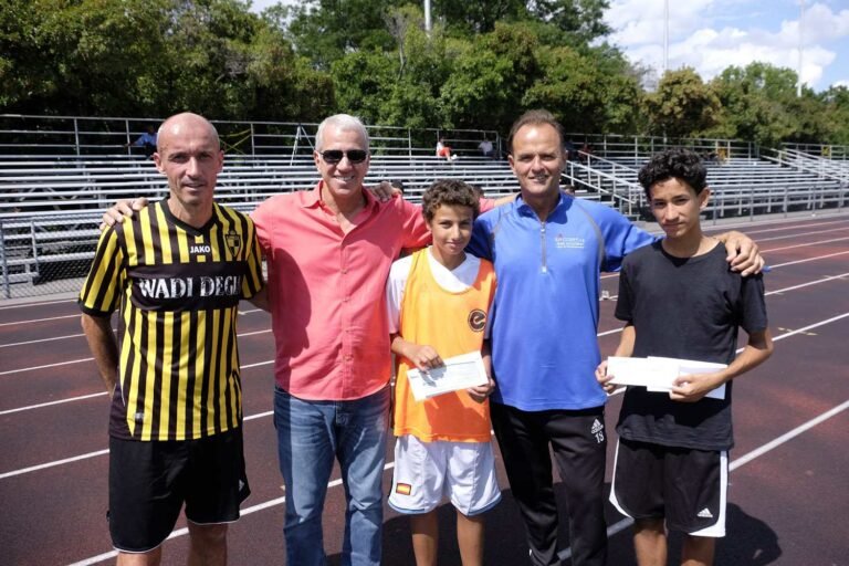 Remise_des_bourses_etudes_soccer11_vieux_four